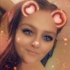 Meet your Posher, Veronica